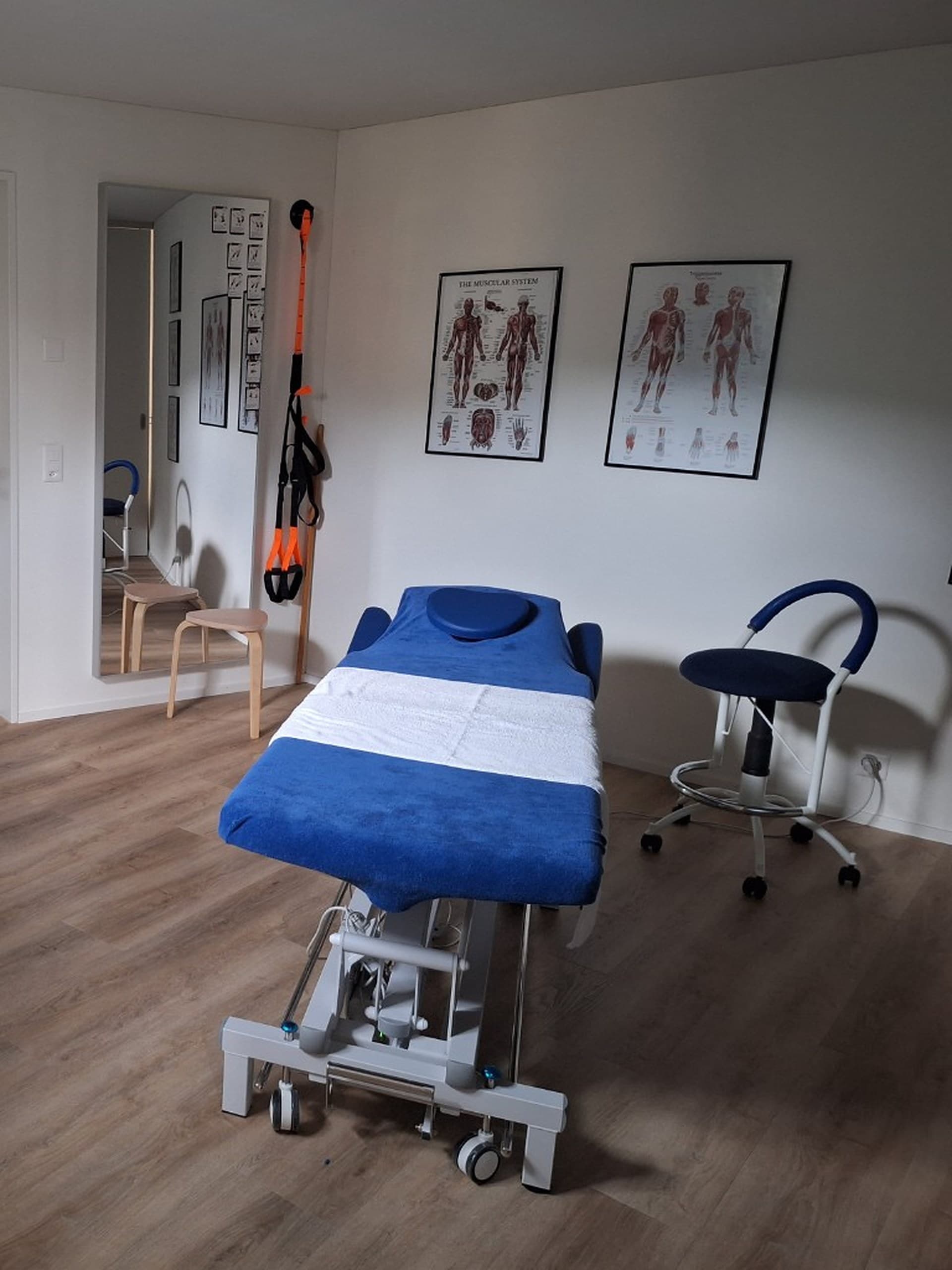 Behandlungsraum der Physiotherapiepraxis Nordic Physio